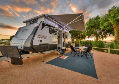 Caravan Hire Golf Savannah Maxxi 573 in Exmouth, Coral Bay, Cape Range National Park and Ningaloo Reef